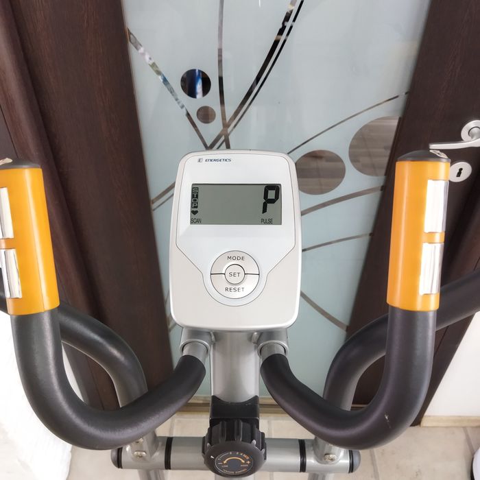 Vând bicicletă fitness Energetics