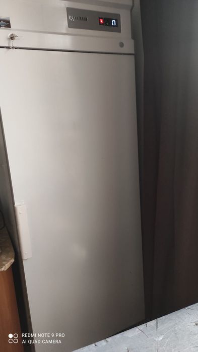 Продам холодильник.