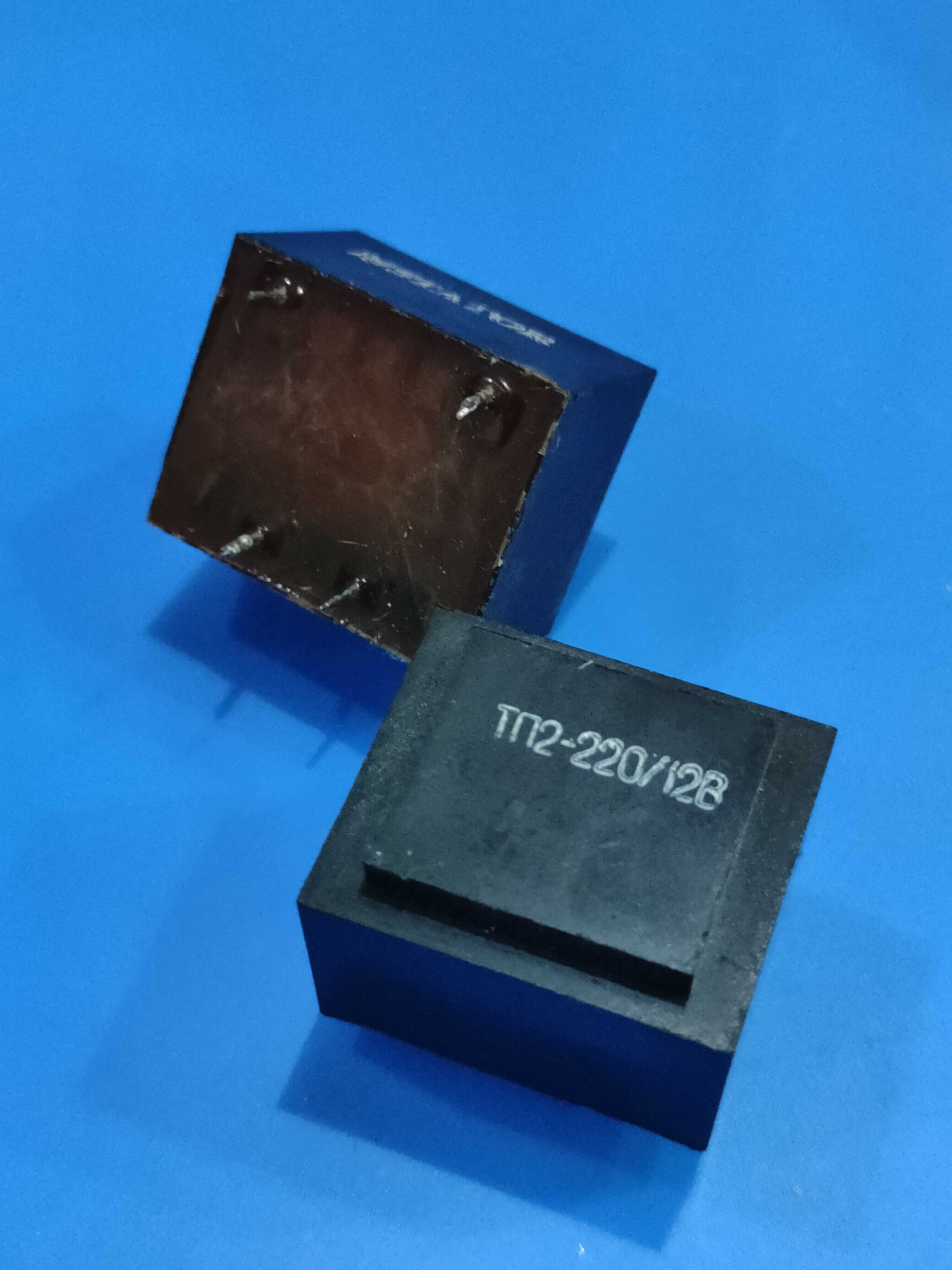 Трансформатор ТП2-220-12 герметизированный (220 В на 12 В, 2,5 Вт)