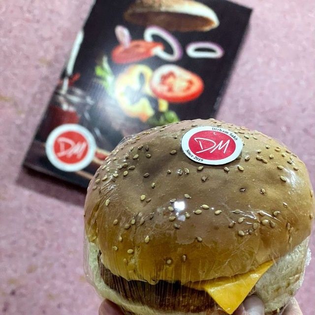 Tayyor dm.Burger