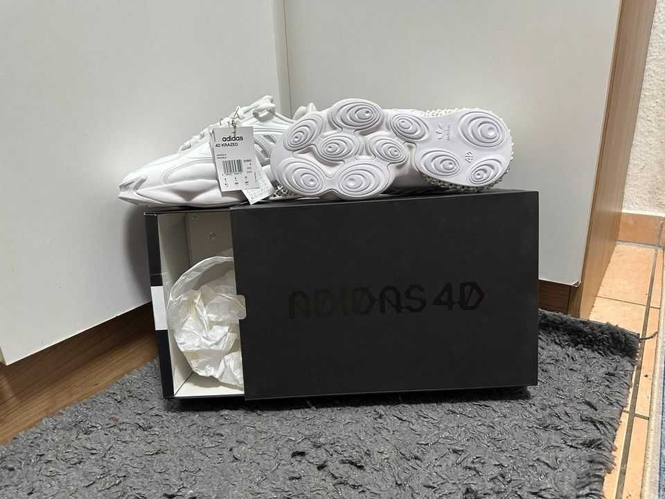 Adidas 4d krazed  marime 42,5 noi in cutie cu eticheta