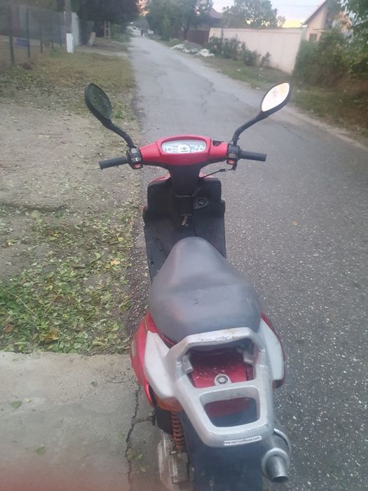 Vând Schimb scuter 49cc