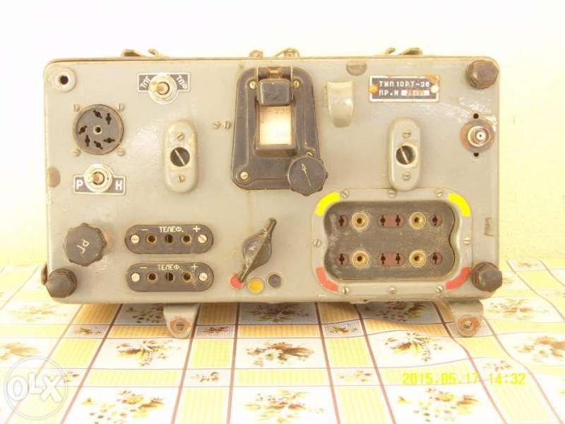 Продавам военен приемник от танкова радиостанция 10 рт-26