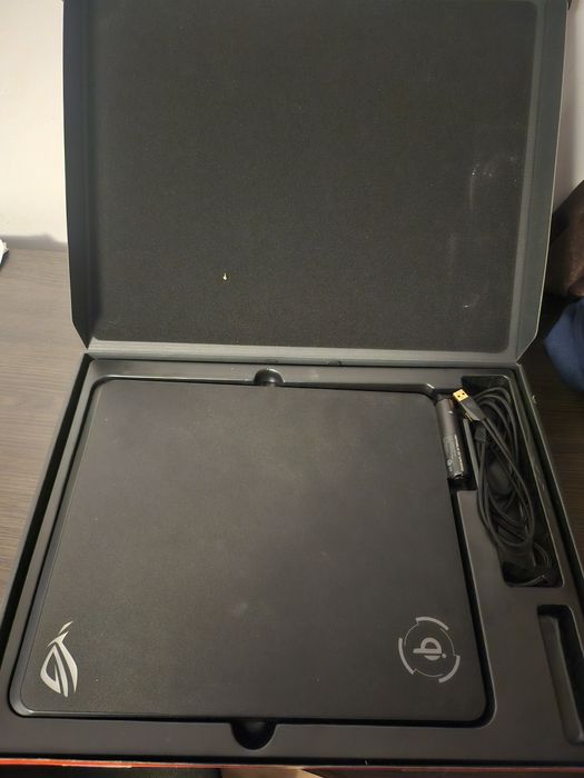 Mousepad ROG Balteus QI