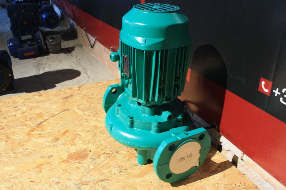 Циркулационна помпа Wilo IPL 50/160-0,55/4 | 0.55 kW
