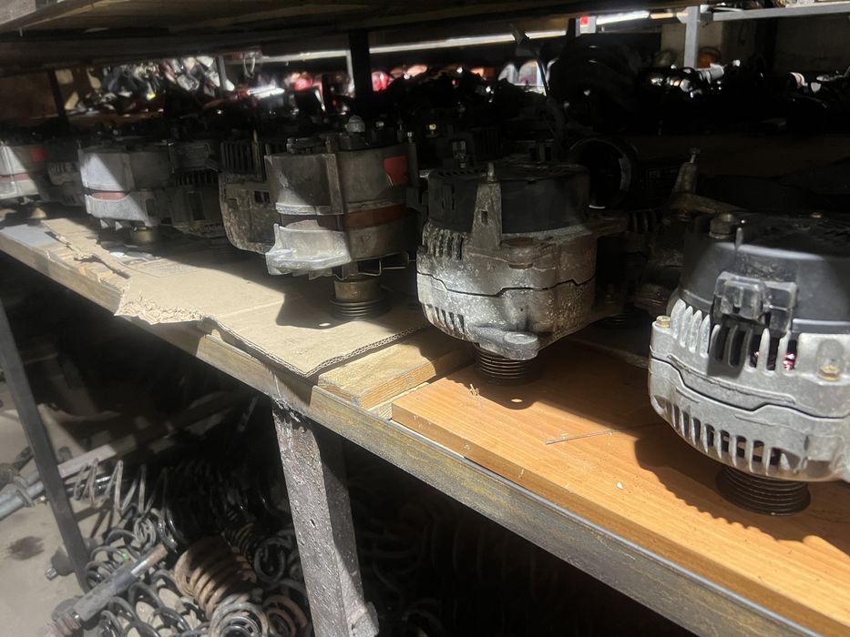 Генератор автомобиля