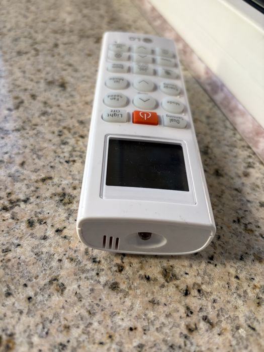 Telecomanda originala pentru aer conditionat LG