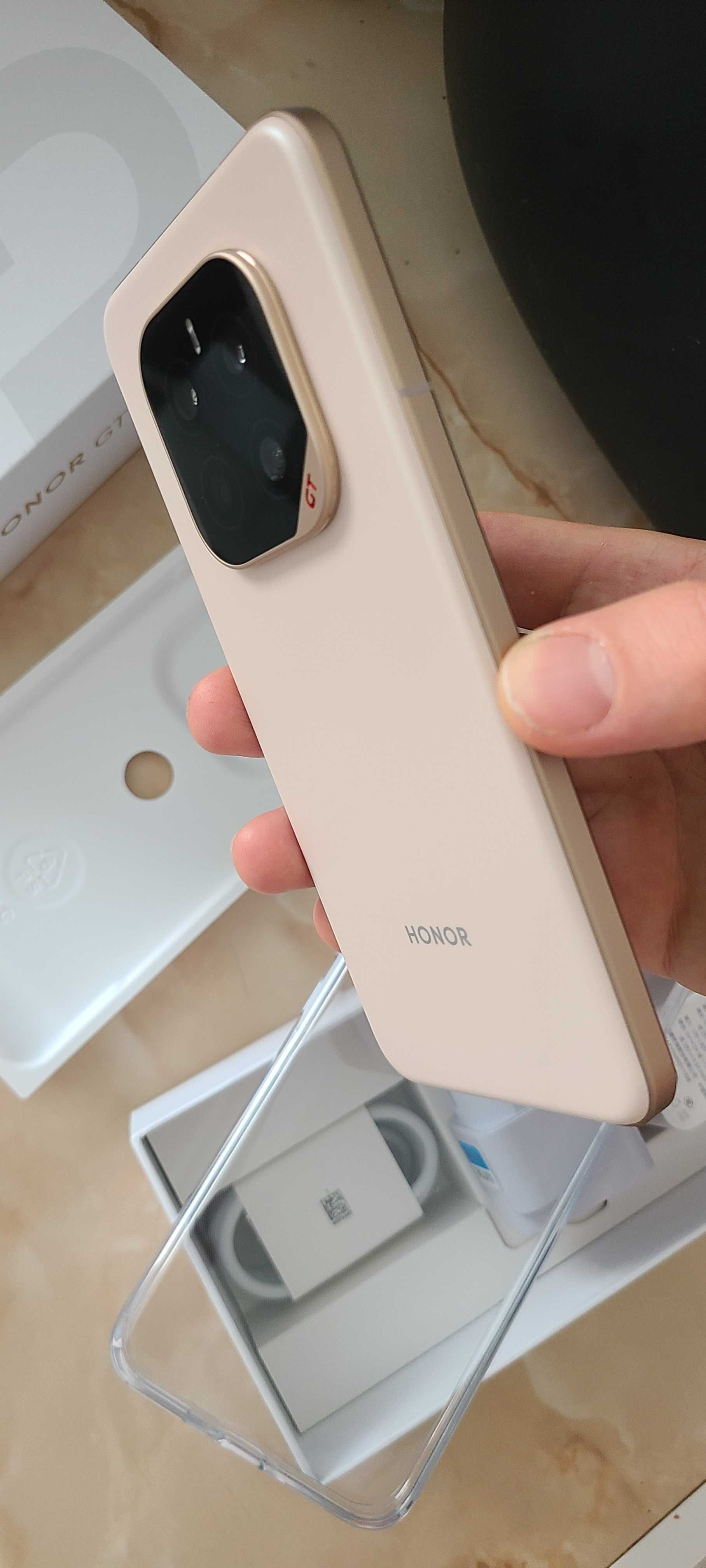 Honor GT Pro 5G Dual sim с меню на български език