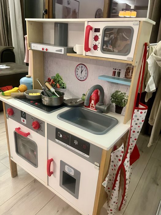Детска дървена кухня Лидл Lidl + аксесоари, готварска престилка