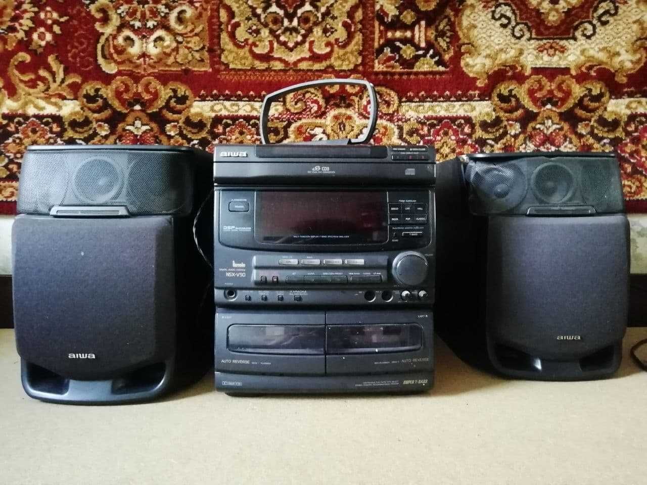 Продаю музыкальный центр Aiwa NSX-V50
