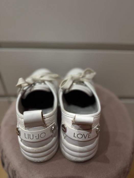 Calvin Klein, Liu jo