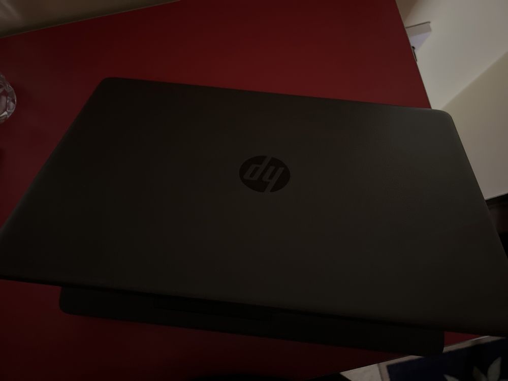 Laptop HP 250 G7