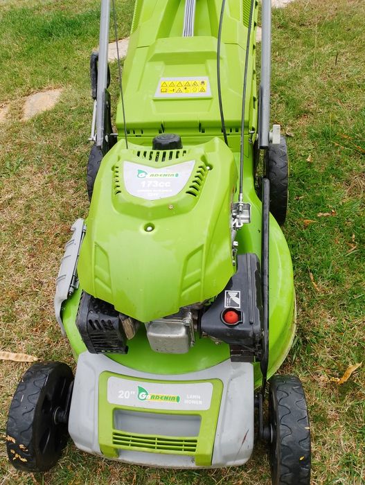 Продавам косачка gardenia