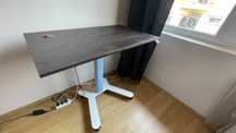 Офис бюро с повдигащ механизъм от ChairPro