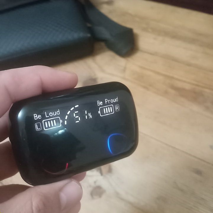Airpods yangi bozor narxdan 20ming arzoniga 

POVERBANKLI SIMSIZ QULOQ