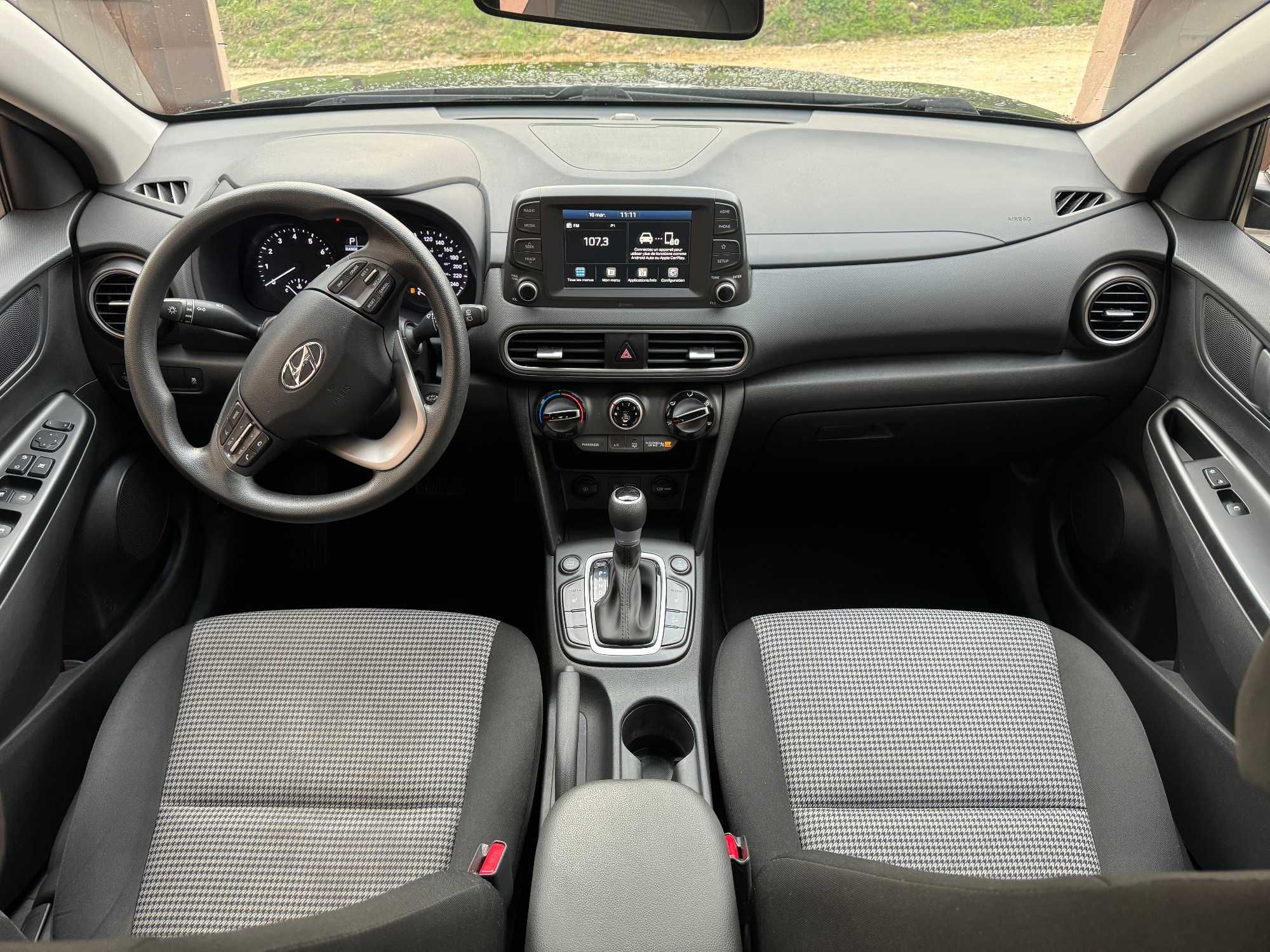 Hyundai KONA 2021 AWD 4x4 автоматична скоростна кутия, внос от Канада