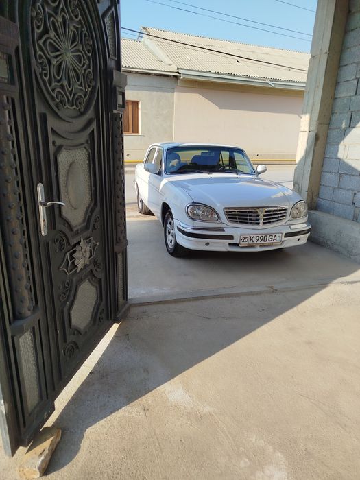 VOLga GAZ 31105 sotiladi