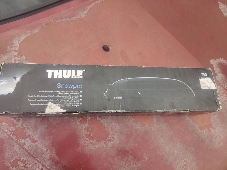 Suport Ski Thule  Snowpro 745 ,Mopar pt.5 perechi,Suport magnetic