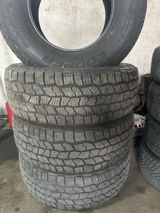 Гуми Cooper Discoverer AT3 / 285 70 17