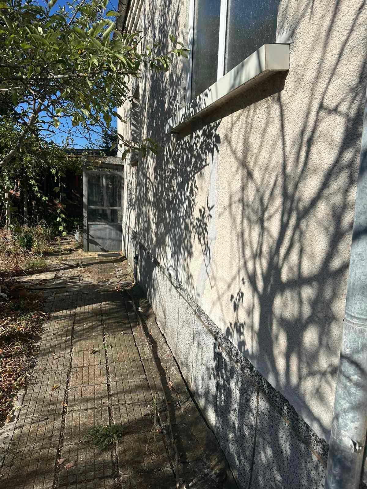 Къща в село Беловица
