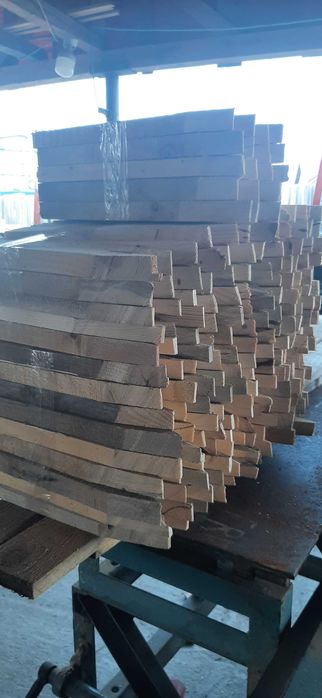 ȚĂRUȘI/RIGLE LEMN pt delimitare teren sau gard grădină