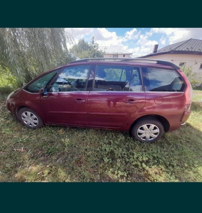 Dezmembrez citroen c4 grand picasso ,modelul exclusive, 2006,1.6 hdi