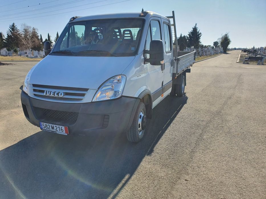 Ивеко 35/15 6скорости ,реални 80000км