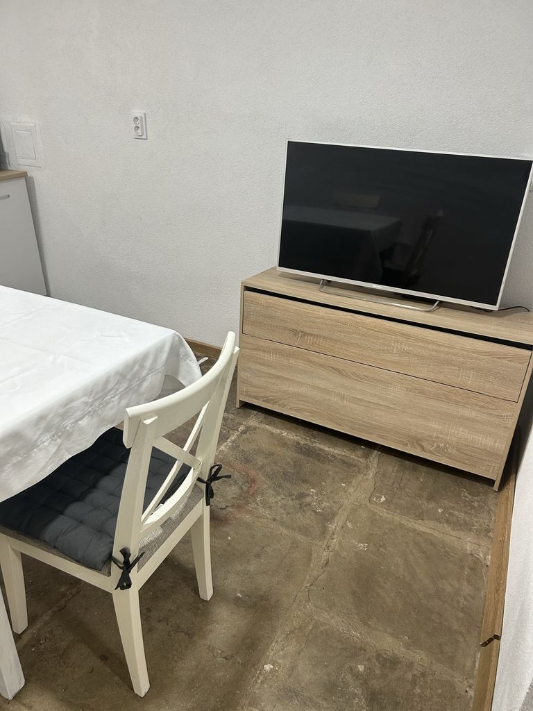 Дава се под наем Къща в Ловеч, Промишлена зона - Изток - 140 кв.м за 408 € - Снимка #6