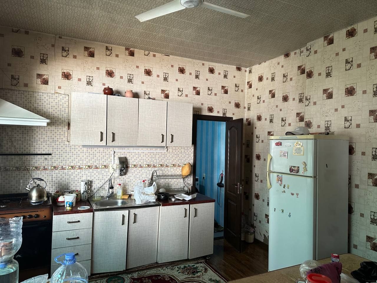 Срочно ! Продается дом 3.6 сотоки в мирабадском районе. . Вдоль дороги