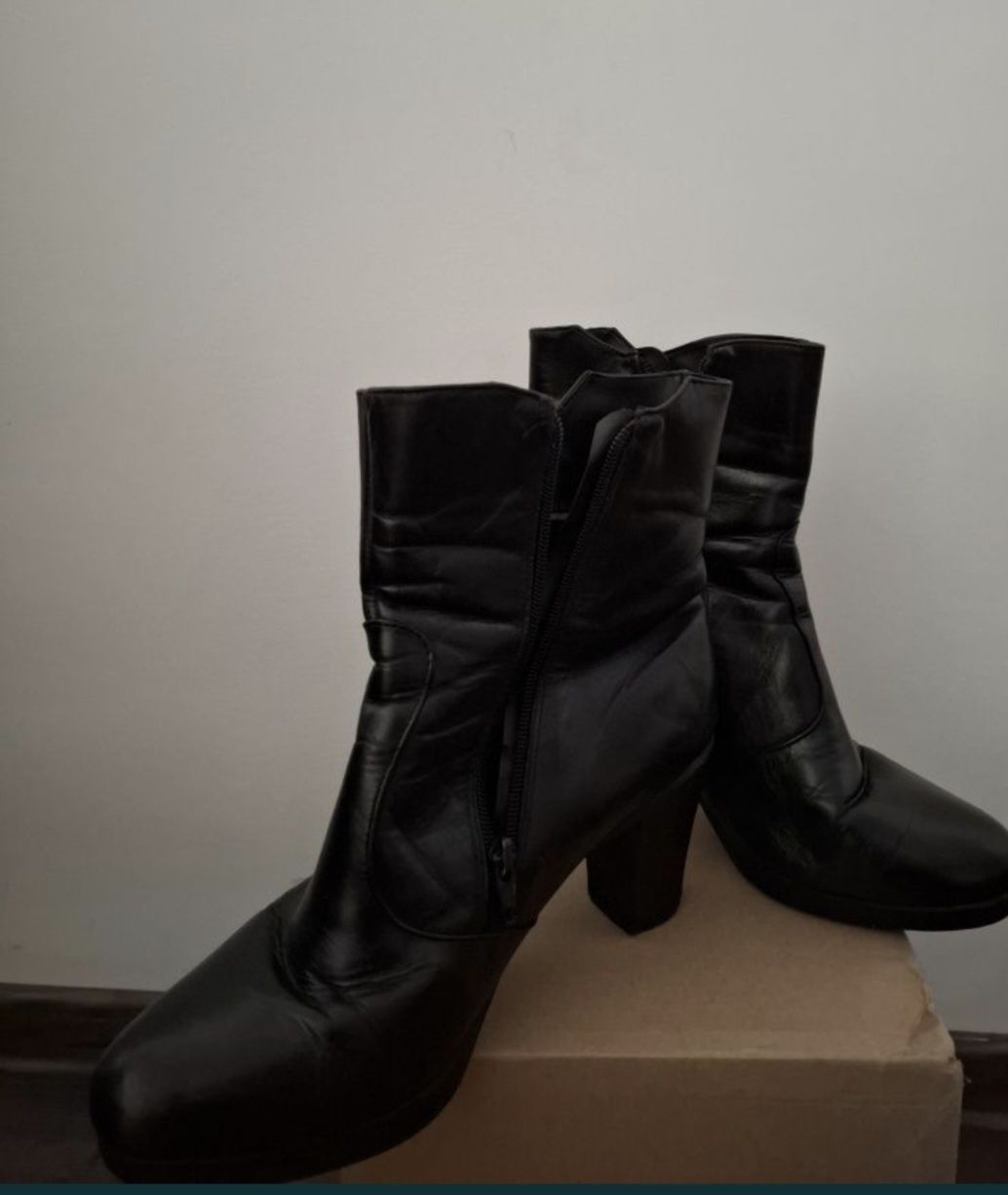 Ghete botine dama