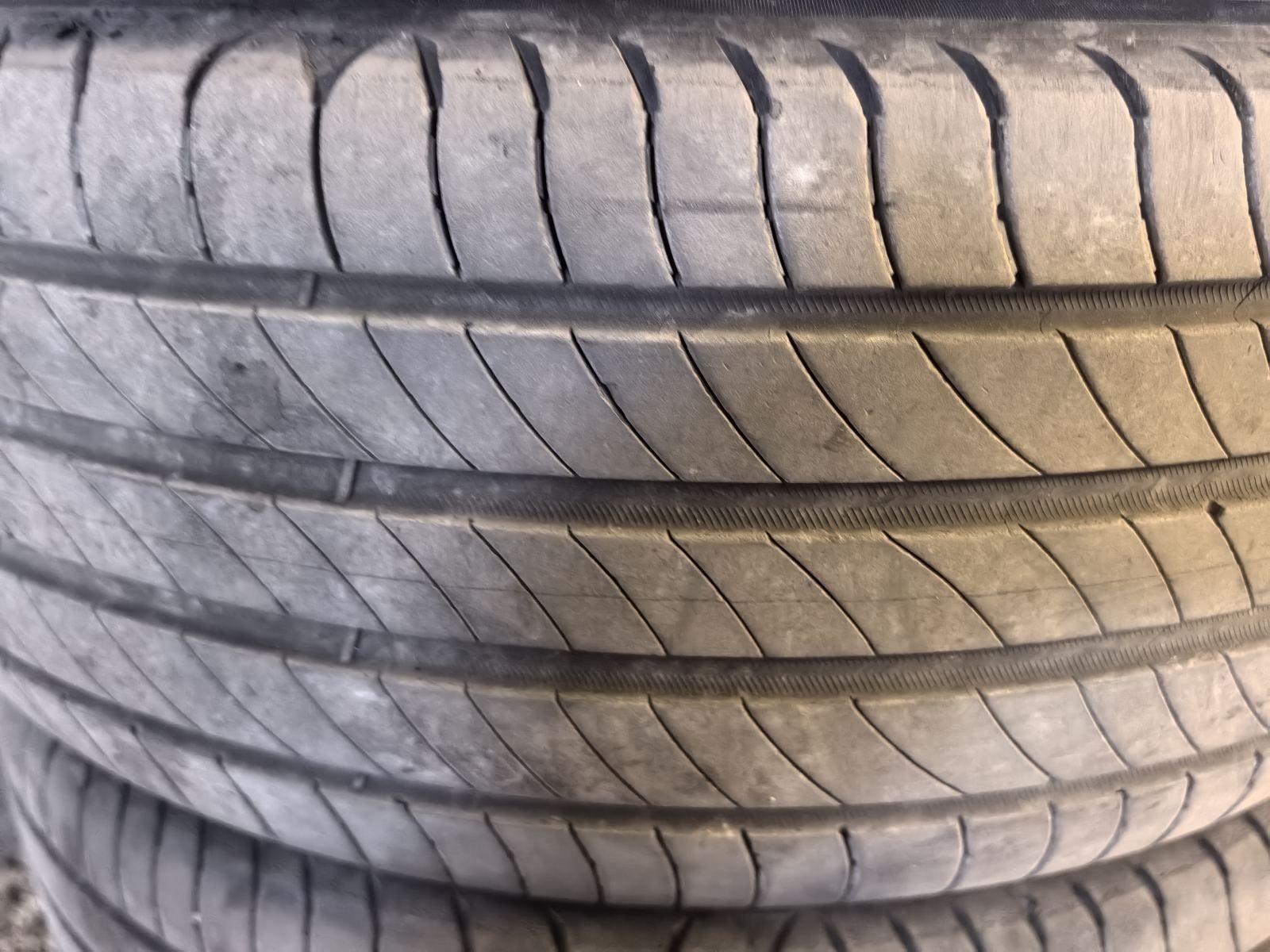 Продавам летни гуми Michelin