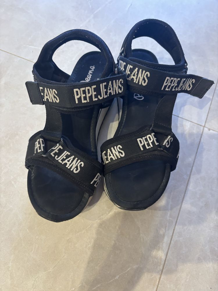 Сандали Pepe Jeans