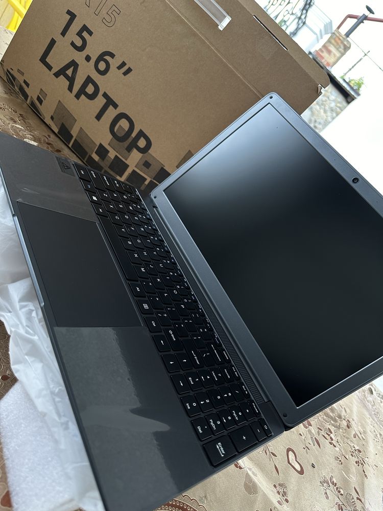 Laptop SGIN X15