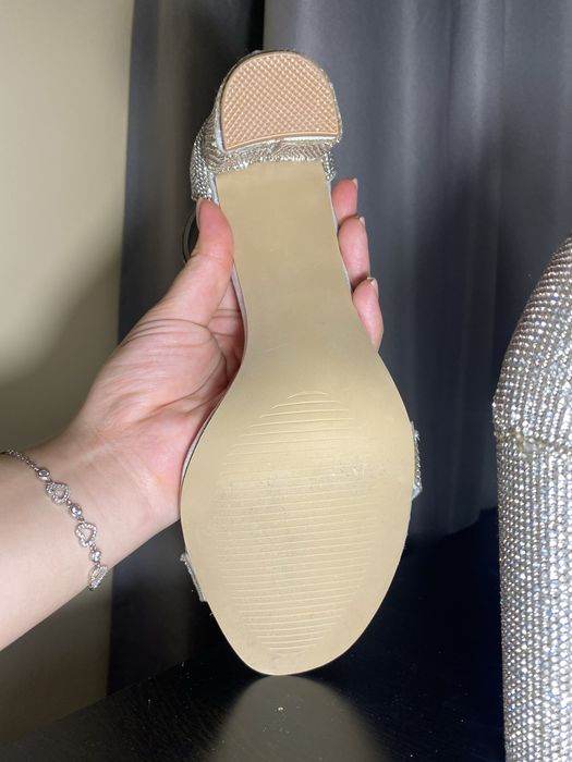 Дамски обувки на ток JF LONDON