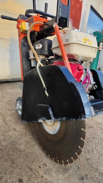 masina taiat beton / asfalt cu disc de 500 mm