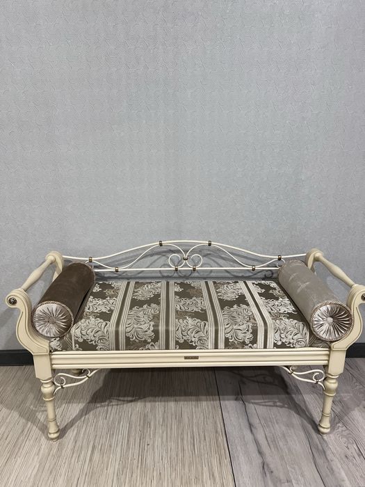 Продам мини диван шикарный