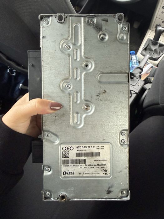 Усилвател Bang & Olufsen за Audi A4 B8 – 8T0 035 223 T