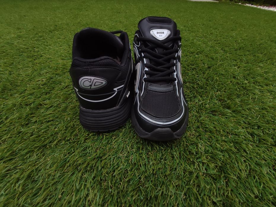 Adidași Dior B30