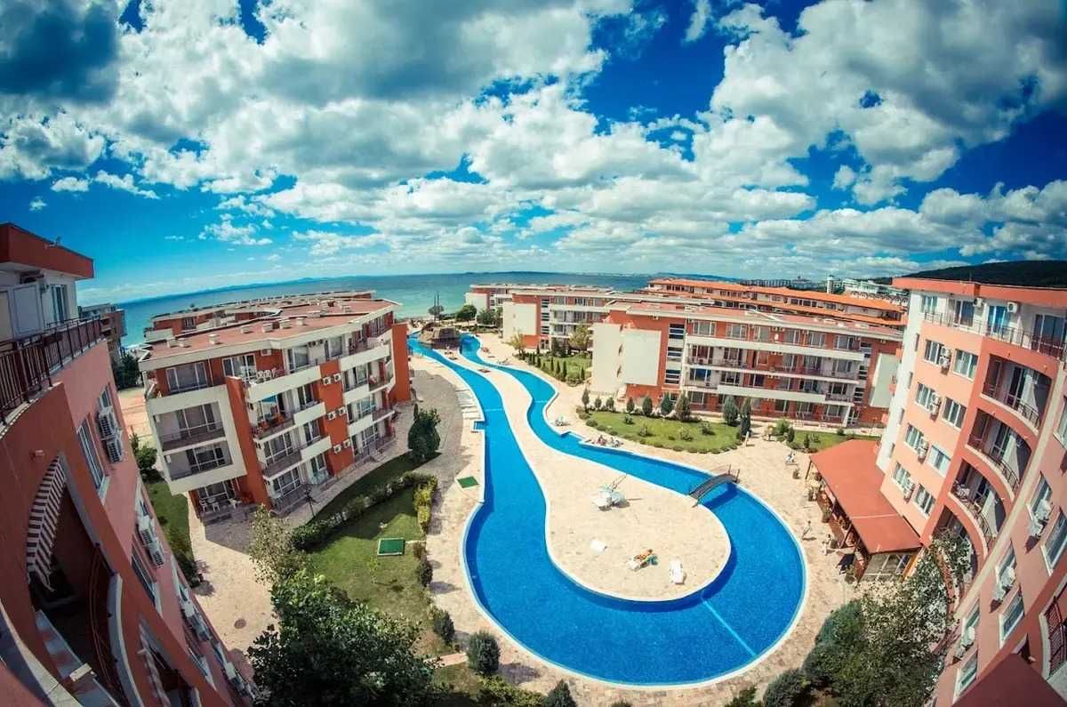 Продава се Тристаен апартамент в к.к. Елените - 107 кв.м за 775 €/кв.м - Снимка #16