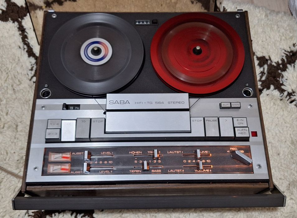 Saba TG-564  ( magnetofon )