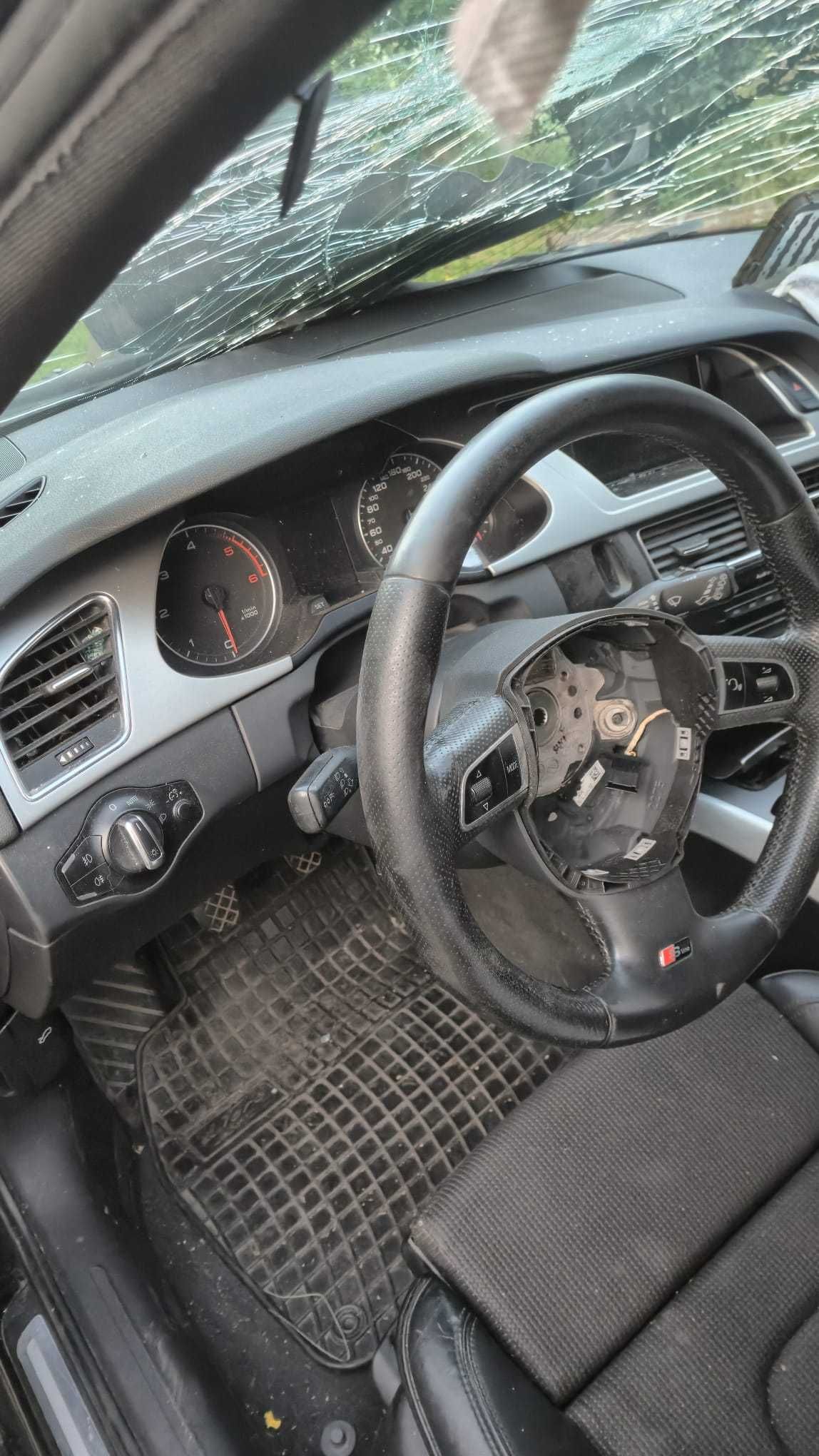 Dezmembrez Dezmembrari Piese Audi A4 B8 S LINE 2.0TDI CAHA