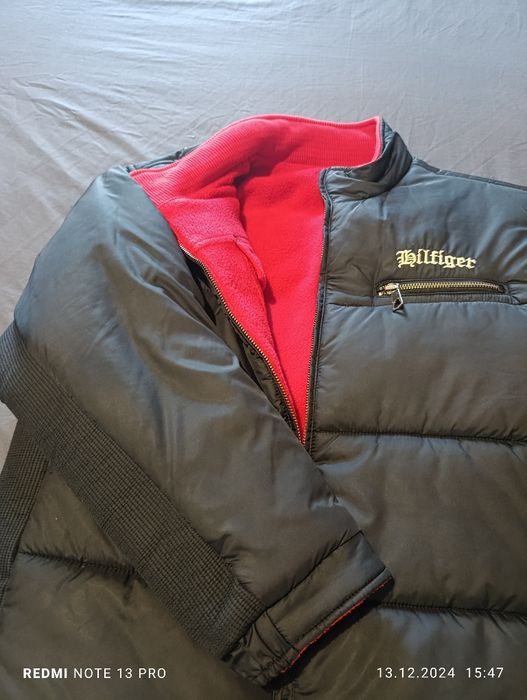 Vând geacă iarnă damă Tommy Hilfiger