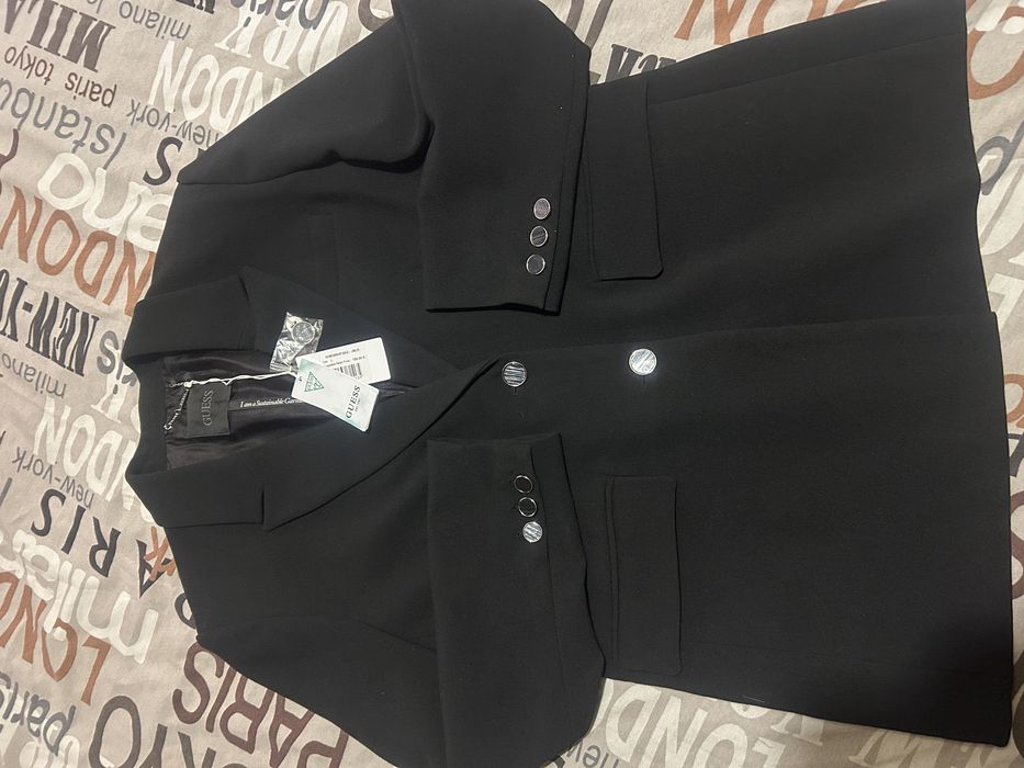 Черно сако Guess