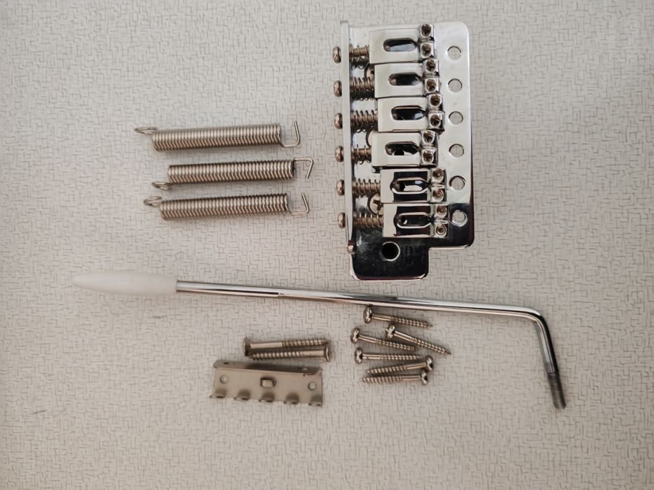 Tremolo chitara electrica