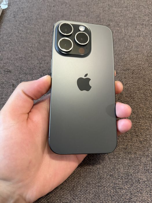 Iphone 15 pro 256 gb Black titanium