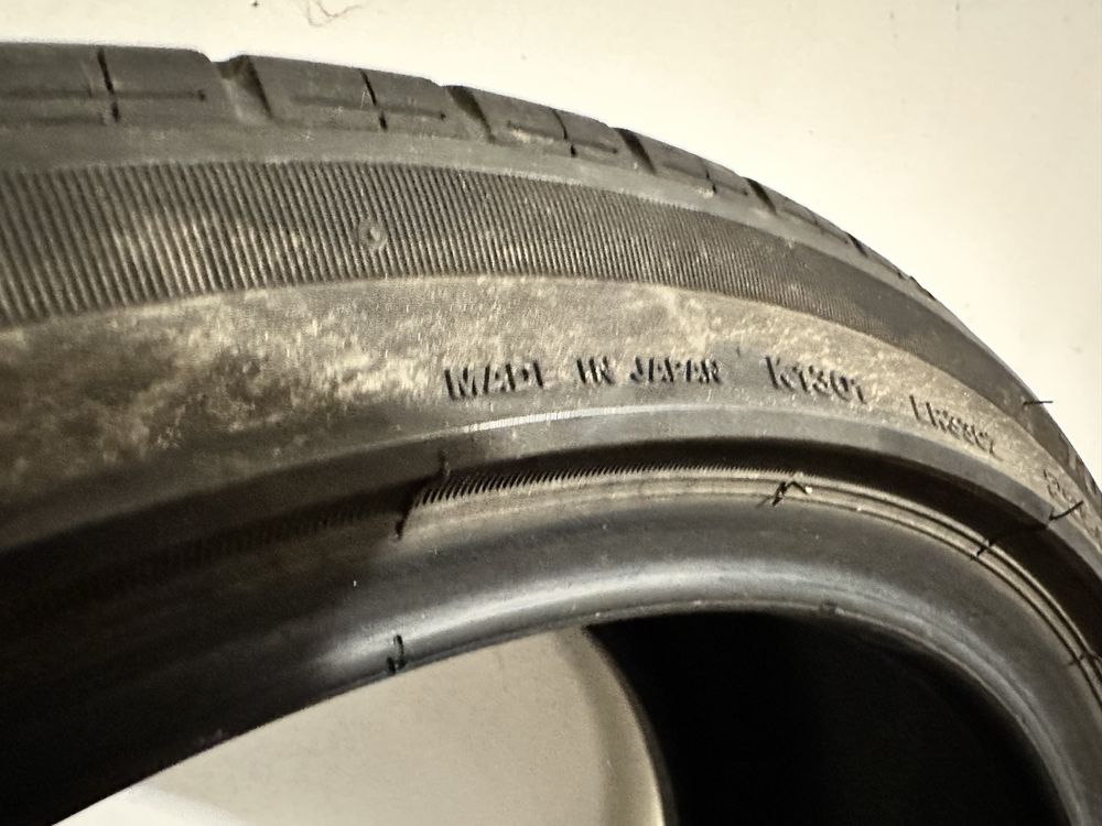 Пара шины Bridgestone 225/40 R18