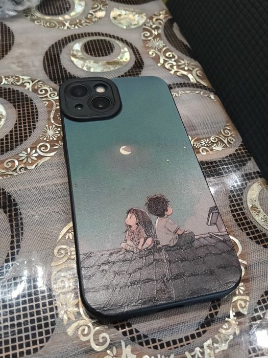 Продам Apple IPhone 13