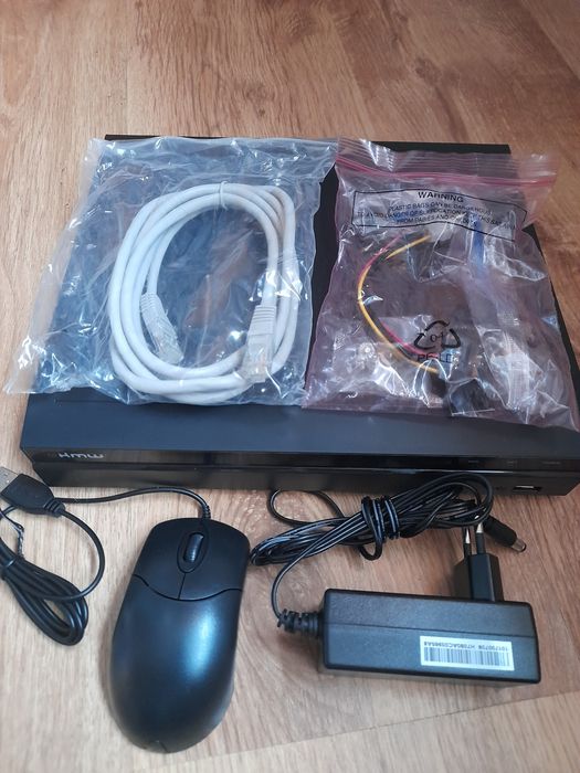 NVR 4 canale 4K Nou !!