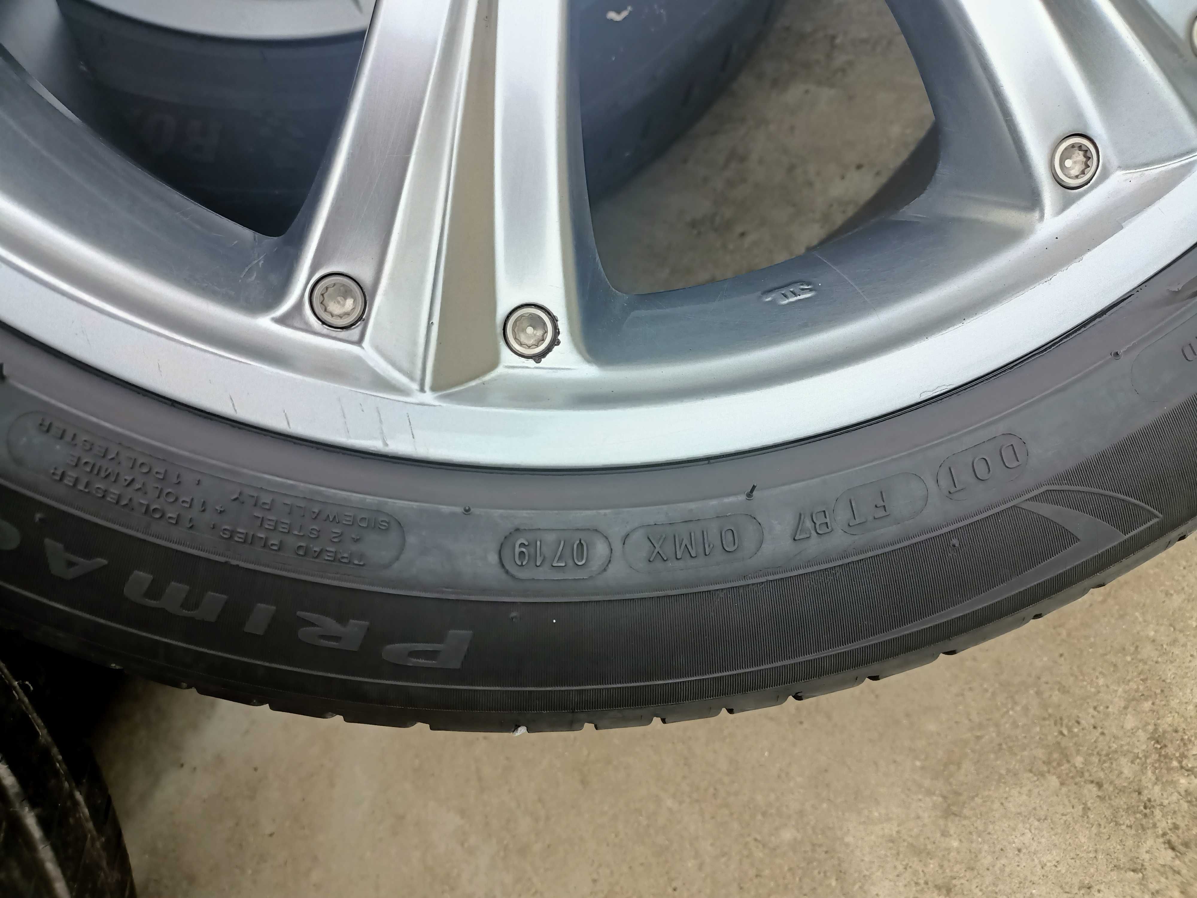 Jante 18" BMW 5x120 cu cauciucuri Michelin 245 45 18