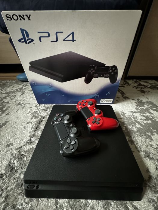 Продам PS4 slim 512гб